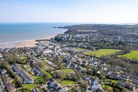 Hotel for sale, St Brides Hill, Saundersfoot SA69