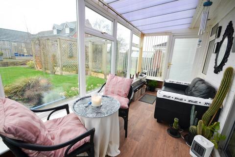 3 bedroom bungalow for sale, Parkside, Hebburn