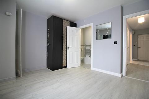 2 bedroom apartment to rent, Vauxhall Street, Norwich NR2