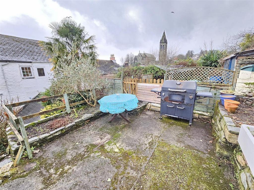 Rear Garden and View.jpg