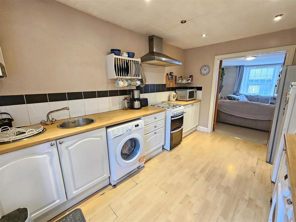 Kitchen.jpg