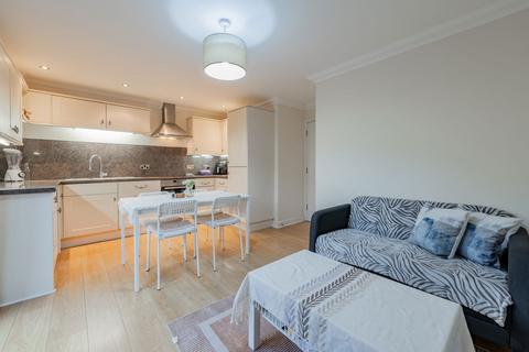 1 bedroom flat for sale, Cathedral View, Winchester SO23