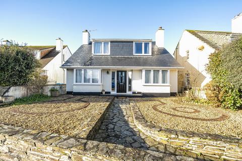 Bay View Road, Looe PL13