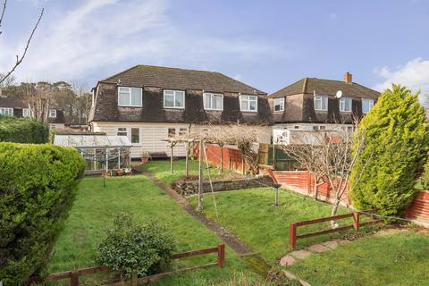 1 Holly Close, Tiverton, EX16 6HN