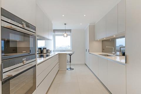 3 bedroom apartment to rent, Brick Street, London, W1J