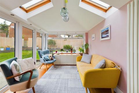 2 Barlow Close, Stonehouse, GL10 3QP