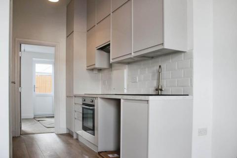 1 bedroom flat for sale, Alexandra Street, Southend On Sea