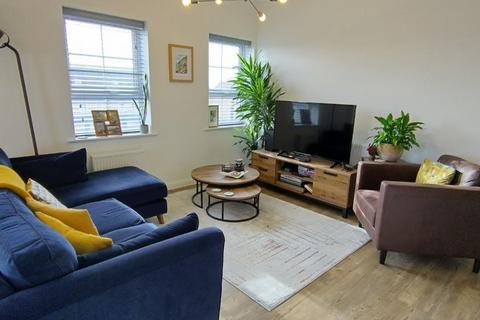 2 bedroom apartment for sale, Luck Road, Bursledon, Southampton