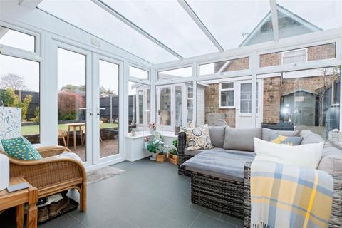 2 The Greenway, Goring By Sea, Worthing, BN12 6AX