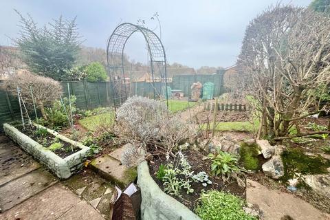 13 Bowland Close, Paignton, TQ4 7RT