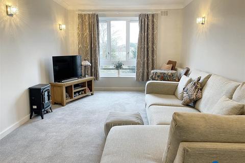 1 bedroom flat for sale, Cambridge Road, London