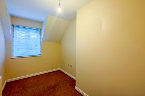 2 bedroom flat to rent, 15, Daly Drive, Bromley, BR1