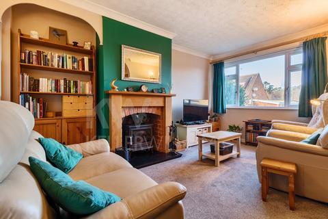 2 bedroom semi-detached house for sale, The Firs, Daventry, Northamptonshire