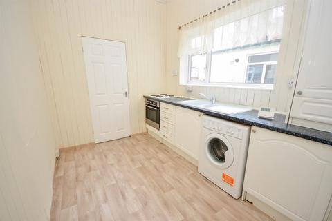 2 bedroom flat for sale, Oxford Avenue, South Shields