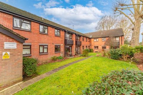 2 bedroom retirement property for sale, Queens Walk, W5