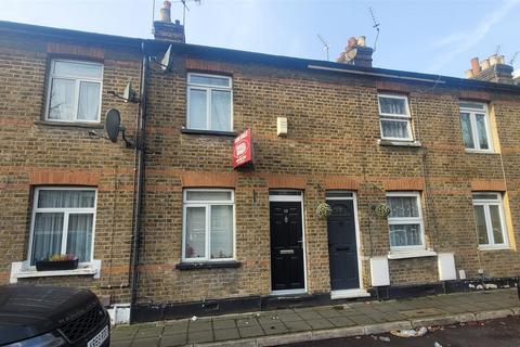 3 bedroom terraced house for sale, George Street, Hanwell