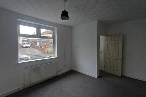 3 bedroom terraced house to rent, Roberts Square, , West Cornforth