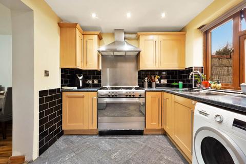 3 bedroom terraced house for sale, Shrewsbury Road, Forest Gate, E7