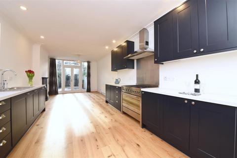 4 bedroom house for sale, Hertford Road, East Finchley, N2