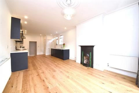 4 bedroom house for sale, Hertford Road, East Finchley, N2