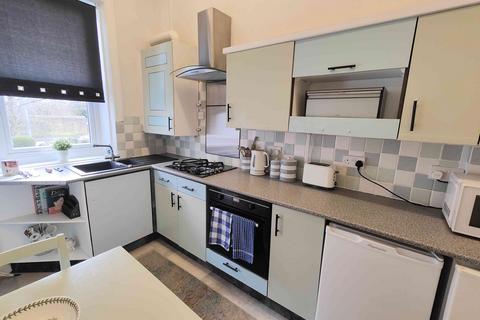 216 Halifax Road, Brighouse, HD6 2QG