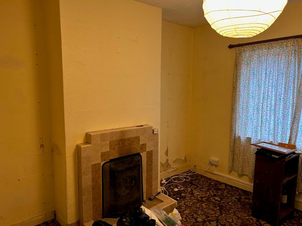 Dining Room 2 T202501291119.jpg