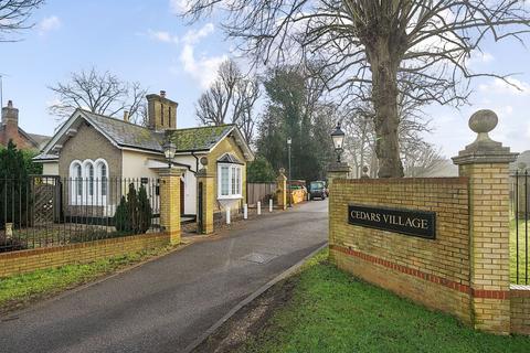 1 bedroom bungalow for sale, Dog Kennel Lane, Cedars Village, Chorleywood, Hertfordshire, WD3