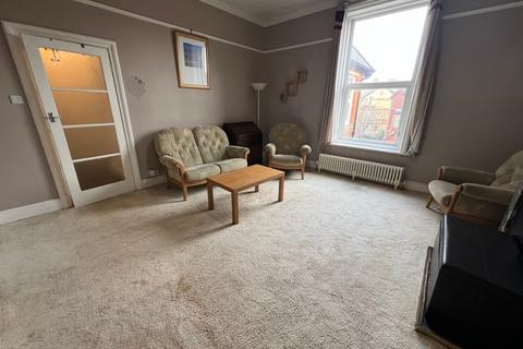 1 bedroom flat to rent, Clifton Drive North, Lytham St. Annes, Lancashire, FY8