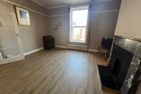 1 bedroom flat to rent, Clifton Drive North, Lytham St. Annes, Lancashire, FY8