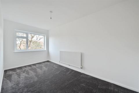 10, Home Court Maple Road, Surbiton, KT6 4AZ