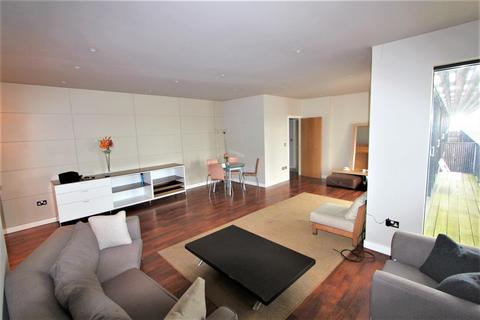 2 bedroom penthouse to rent, Lee Circle, Leicester, LE1