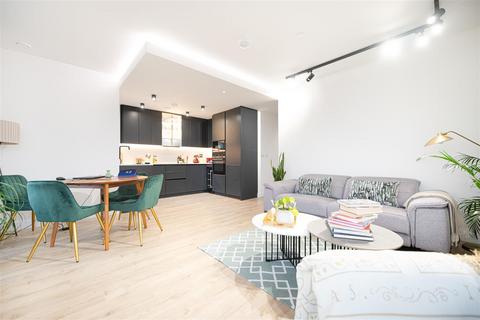 2 bedroom apartment to rent, Bollinder Place, London, EC1V