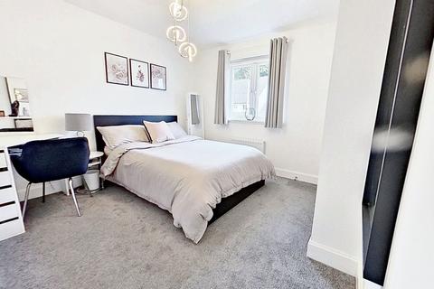 5 Masson Close, Kirkliston, EH29 9GG