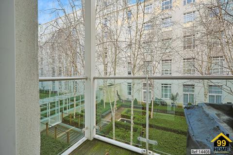 2 bedroom apartment for sale, Bromyard House, London, W3