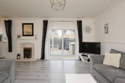 3 bedroom terraced house for sale, 47 Bleachfield, Edinburgh, EH6 5TE