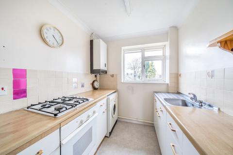 1 bedroom flat for sale, Stocton Close, Guildford, GU1