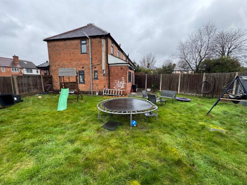 14 Tufnel Grove garden