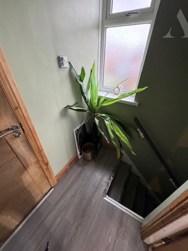 14 Tufnel Grove landing
