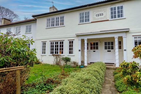 65 Brookvale Road, Southampton, SO17 1QS
