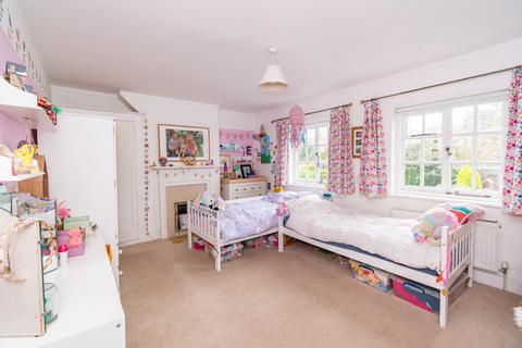 65 Brookvale Road, Southampton, SO17 1QS