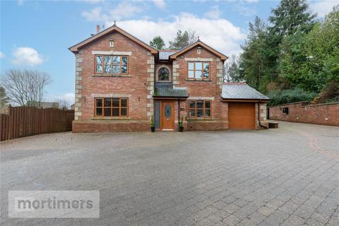 4 bedroom detached house for sale, Belgrave Road, Darwen, Lancashire, BB3