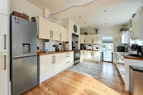 4 bedroom semi-detached house for sale, Headley Road, Liphook, Hampshire