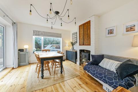 54 Headley Road, Liphook, GU30 7NP