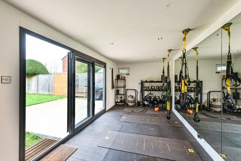 54 Headley Road, Liphook, GU30 7NP