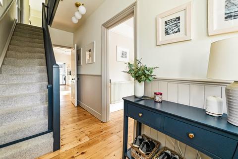 54 Headley Road, Liphook, GU30 7NP