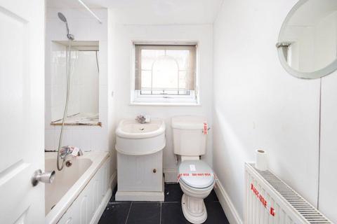 4 bedroom terraced house for sale, Ashlin Road, Stratford, London, E15