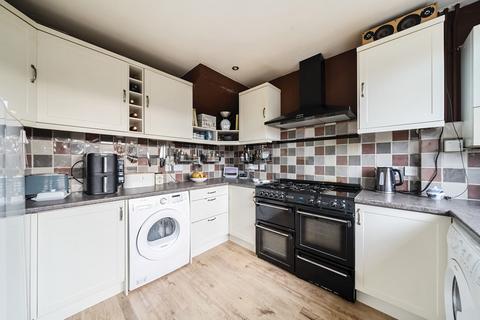 3 bedroom terraced house for sale, Fraser Road, Kings Worthy, Winchester, Hampshire, SO23