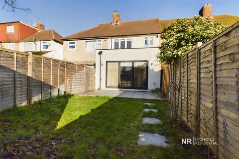 undefined, Risborough Drive, Worcester Park, Surrey. KT4
