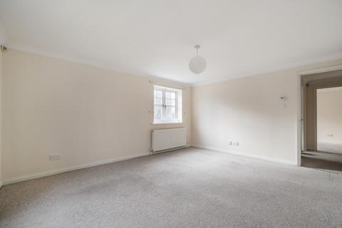 2 bedroom flat for sale, Kings Gate, Woking, GU21