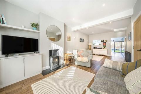 4 bedroom terraced house for sale, Fernbrook Road, London SE13